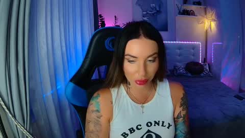 Ur goddess Nikki online show from October 2025 10:56:01 AM