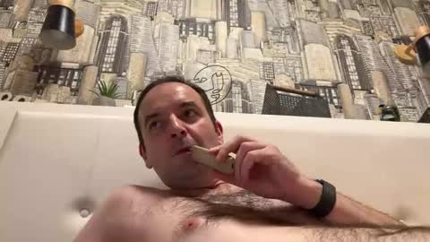 colambus555 online show from December 2024 05:26:01 PM