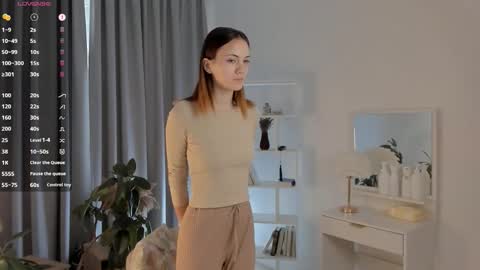 Snapshot of colbymcroberts chatting on September 2025 01:17:01 AM Carry online show from September 2025 01:17:01 AM