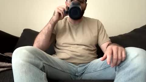 coldmobil3 online show from November 2025 05:18:01 PM