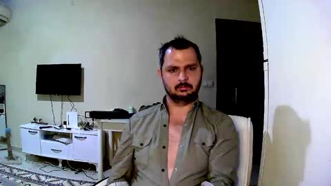 coldskull15 online show from February 2025 12:40:01 AM