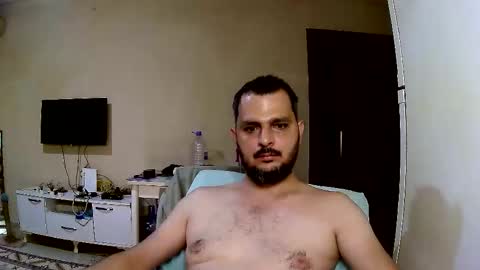 coldskull15 online show from September 2025 01:04:01 PM