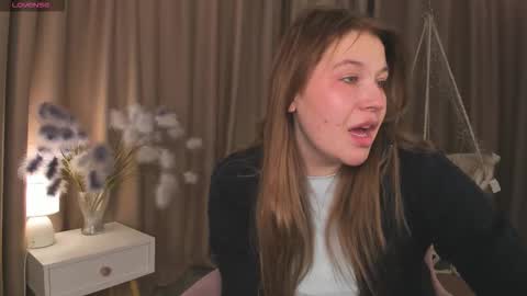 Collen Mon Tue Wed Thu Fri GMT 3 0300am - 0900am  online show from November 2025 09:21:01 AM