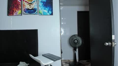 college_muscle_ass online show from December 2024 01:02:02 PM