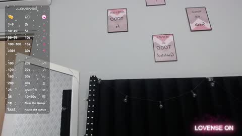  GRETCHEN  online show from December 2024 12:23:01 PM