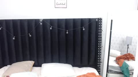  GRETCHEN  online show from December 2024 12:28:02 PM