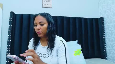 Snapshot of colombia_mommy_ chatting on February 2026 12:25:01 PM GRETCHEN online show from February 2026 12:25:01 PM