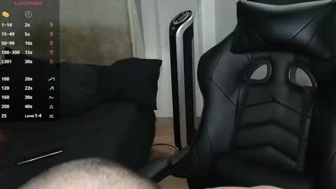 colombianmuscle8 online show from December 2024 01:45:01 AM