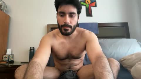 colombianstud94 online show from March 2026 06:18:02 PM