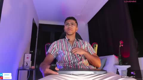 colstorw_ online show from September 2025 10:37:01 AM