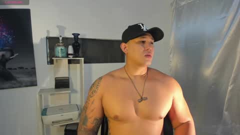 coltonmassif_ online show from December 2024 06:37:02 AM