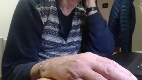 comemivuoi2 online show from February 2026 04:16:02 AM