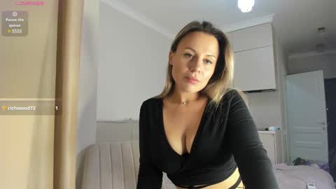 Alice online show from December 2024 09:00:02 PM