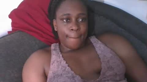 Cara online show from February 2025 02:13:02 PM