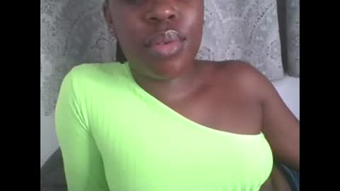 Cara online show from February 2025 01:05:02 AM