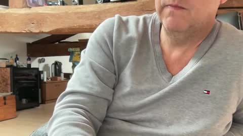 Snapshot of compay69 chatting on December 2024 10:23:02 AM compay69 online show from December 2024 10:23:02 AM