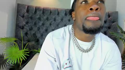 COMPTON online show from November 2025 03:52:01 AM