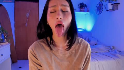 connie    online show from January 2025 04:25:02 PM