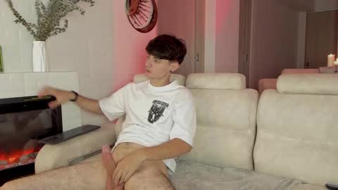 connor_and_angel online show from February 2026 02:24:01 AM