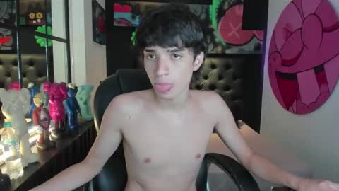 connor_stone_ online show from November 2025 08:24:02 PM