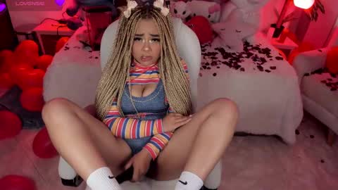 Conny online show from February 2025 01:41:01 PM