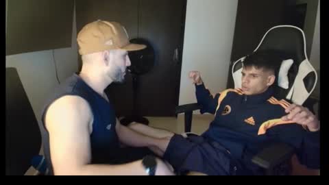 Snapshot of conradgrayson78 chatting on November 2025 12:22:01 AM conradgrayson78 leonandresough online show from November 2025 12:22:01 AM