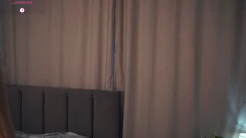 Hello im Sofia Welcme to my room .More hugs and kiss for you online show from November 2025 06:35:01 AM