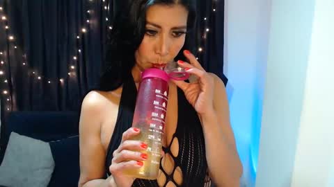 Snapshot of cony35 chatting on January 2025 03:38:01 AM Sofi online show from January 2025 03:38:01 AM