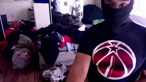 coodimoodi24 online show from December 2024 07:46:02 PM