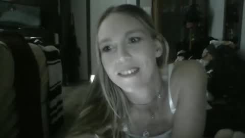 Snapshot of cookie_j22 chatting on December 2024 08:06:02 PM Jaiscookie cum play with me online show from December 2024 08:06:02 PM