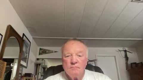 cookoosnest online show from September 2025 04:17:01 AM