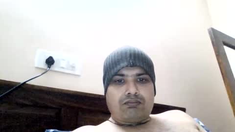 Snapshot of cool_breeze09 chatting on February 2026 11:48:01 AM Cool Breeze09 online show from February 2026 11:48:01 AM