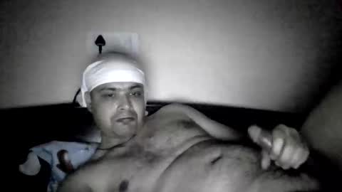 Snapshot of cool_breeze09 chatting on February 2026 02:01:02 AM Cool Breeze09 online show from February 2026 02:01:02 AM