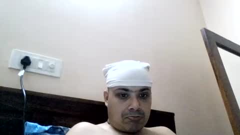 Snapshot of cool_breeze09 chatting on June 2026 07:44:02 AM Cool Breeze09 online show from June 2026 07:44:02 AM