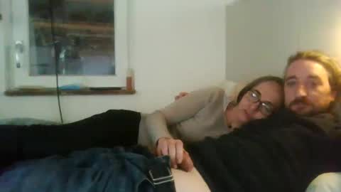 Couple22 online show from January 2025 01:01:01 PM