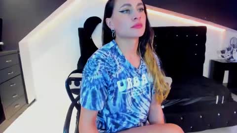 Coral  online show from January 2025 05:56:01 PM