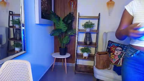 Coral online show from September 2025 11:12:02 AM