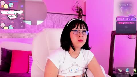 Snapshot of coralinericce_ chatting on December 2024 02:53:02 AM Coral Stefani online show from December 2024 02:53:02 AM