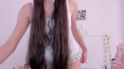 Coraline uwu     Bienvenidos al dulce mundo de Coraline    Hola amores soy Coraline  Una chica  tierna juguetona online show from July 2026 04:31:02 PM