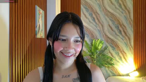 corall_tay1 online show from May 2026 11:39:02 AM