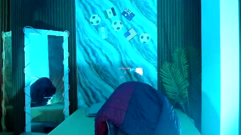 corall_tay1 online show from June 2026 11:46:01 AM