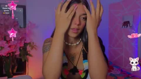 Coral online show from November 2025 12:21:02 AM