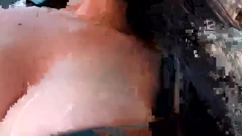 coralwells online show from May 2026 01:14:01 AM