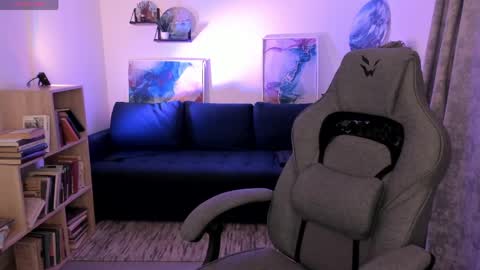 little girl who is always right or just Cora online show from April 2026 02:10:01 AM