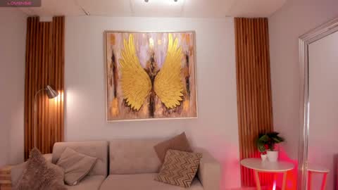 Cori online show from January 2025 12:42:01 PM