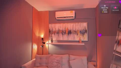 Cori online show from October 2025 12:12:02 PM