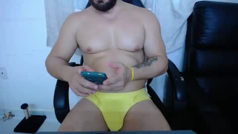 Snapshot of corolaxxl chatting on April 2026 11:24:02 PM corolaxxl online show from April 2026 11:24:02 PM