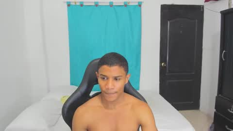 Ethan  online show from September 2025 11:15:02 PM