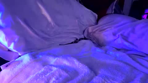 cosdaddy online show from October 2025 06:03:01 AM