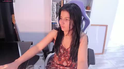 Lunita online show from July 2026 01:41:02 PM